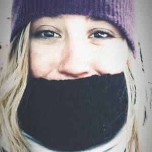 Meet your Posher, Claire